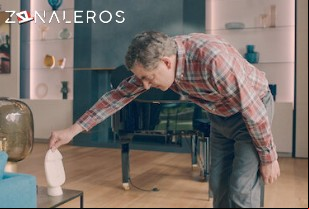 Ver Hombre vs. Abeja temporada 1 episodio 1